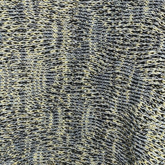 Small knit scarf   - Picture 2 of 2